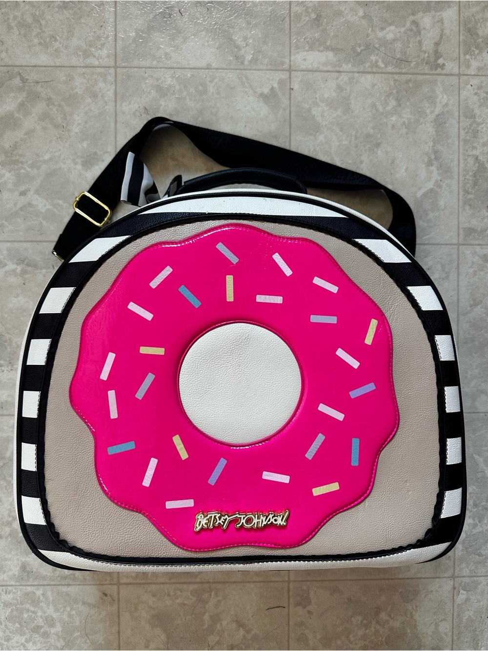Betsey Johnson Donut luggage bag
